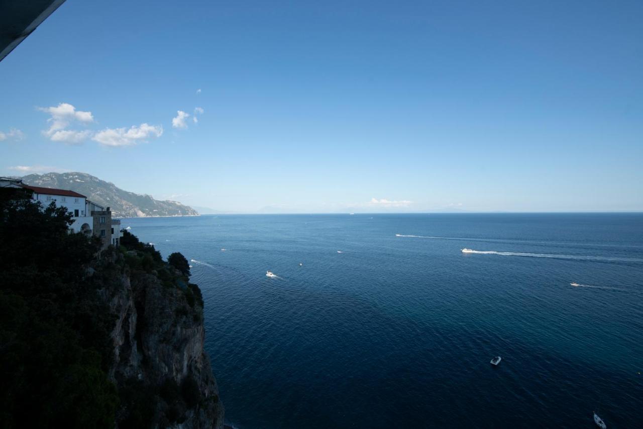 Hotel La Ninfa Amalfi Exterior foto