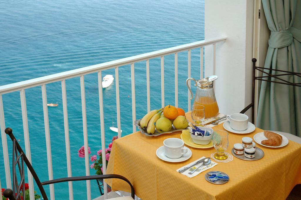 Hotel La Ninfa Amalfi Exterior foto